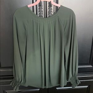 Banana Republic hunter green blouse